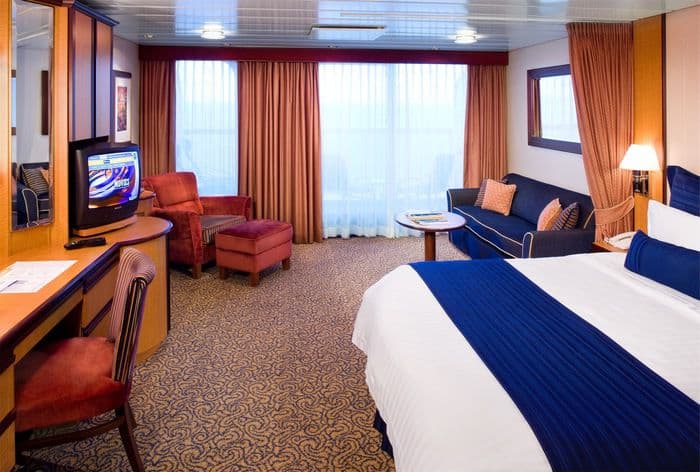 Royal Caribbean International Jewel of the Seas Accommodation Junior Suite.jpg